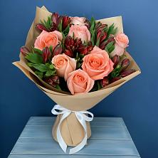 Букет цветов из:  Розы и Альстромерии в Петровске