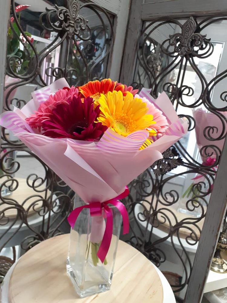 Букет цветов из: Герберы в Петровске