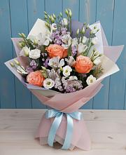 Букет цветов из:  Лизиантусы, Розы, Альстромерии и Гипсофила #REPLACE_PRED# Петровске