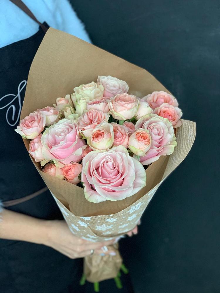 Букет цветов из: Хризантемы и Розы в Петровске