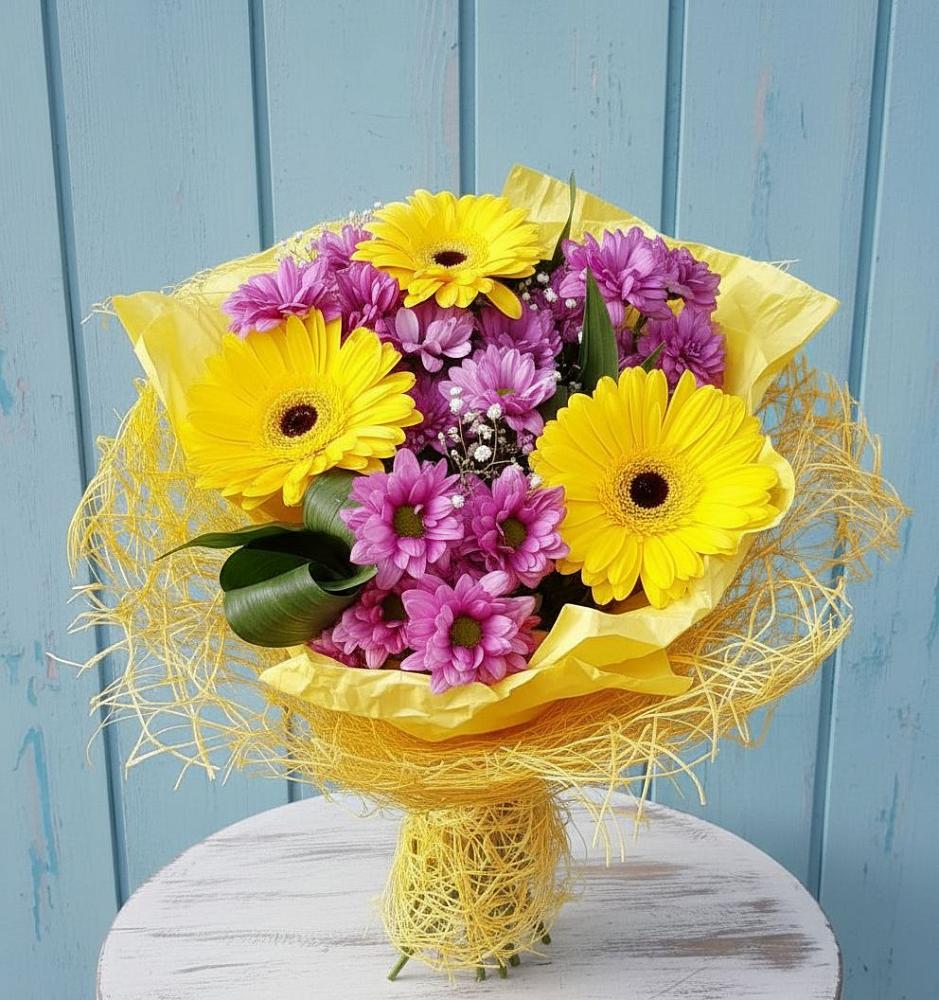 Букет цветов из: Хризантемы и Герберы в Петровске