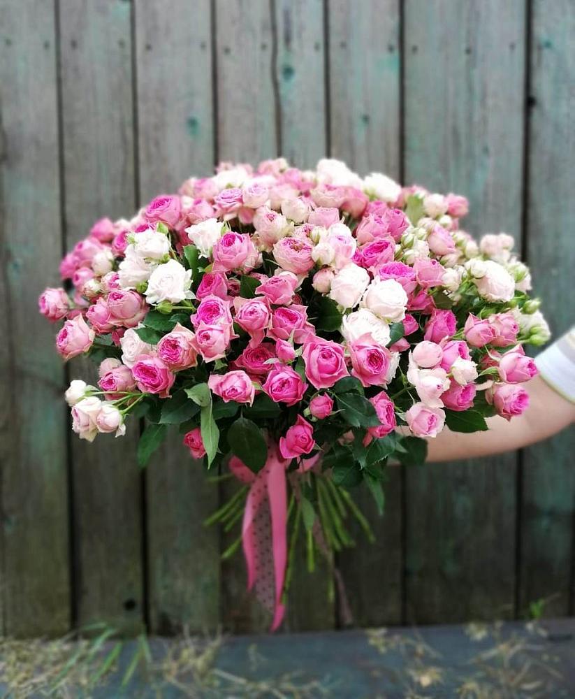 Букет Розовые кустовые розы Натали и Лав Лидия в Петровске