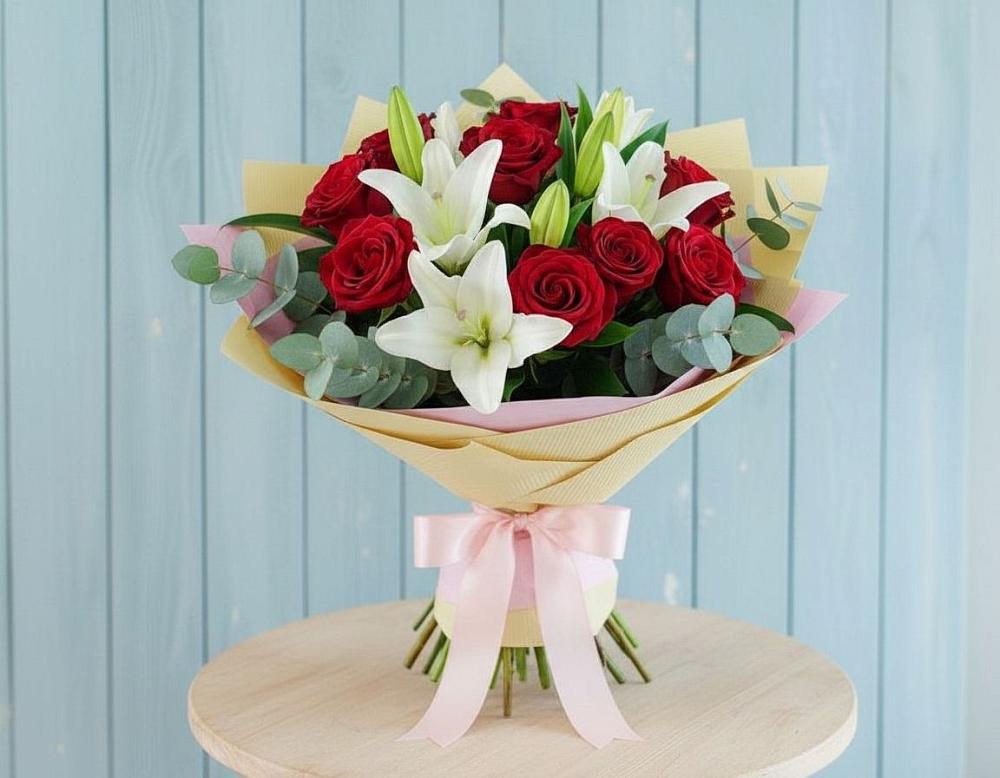 Букет цветов из: Лилии и Розы в Петровске