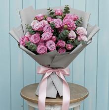 Букет цветов из:  Розы в Петровске